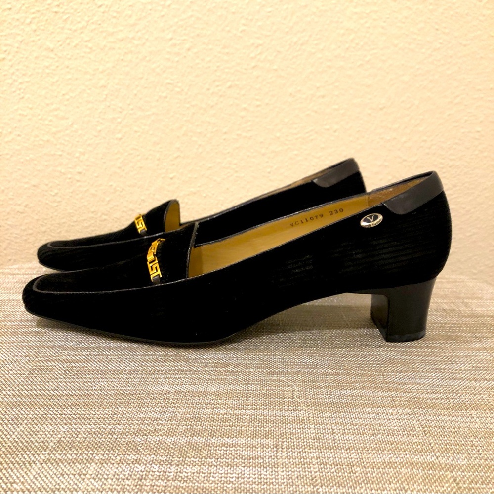 Heeled Loafer (RARE) Tedi Hualun Black size 6